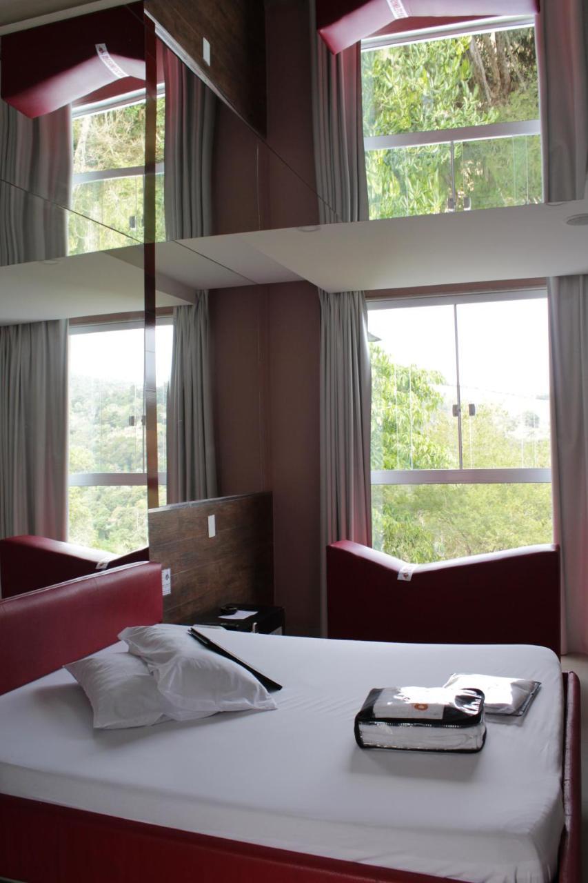 Motel Cequisabe (Adults Only) Жуиз де Фора Екстериор снимка
